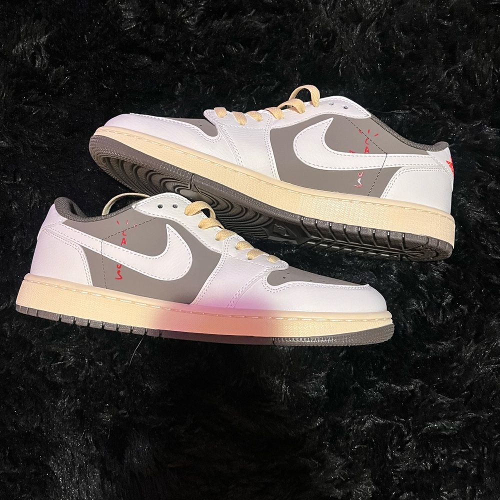 Travis scotta jordan mocha size 9.5